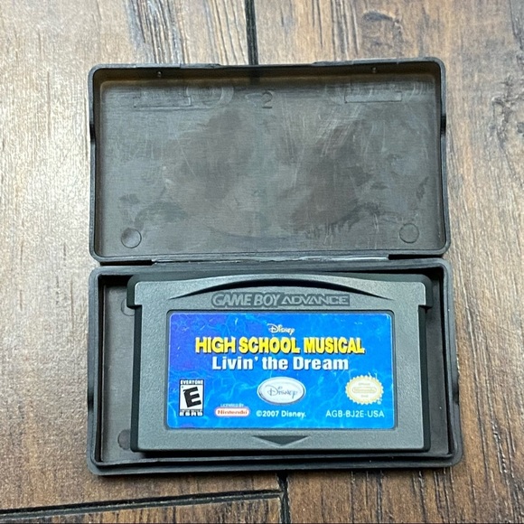 game boy advance Other - HIGH SCHOOL MUSICAL: LIVIN' THE DREAM NINTENDO GAMEBOY ADVANCE SP GBA